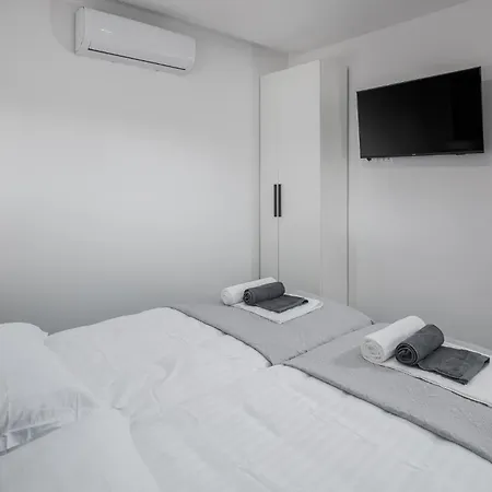 Vakantiehuis Gorgeous In With Kitchen *